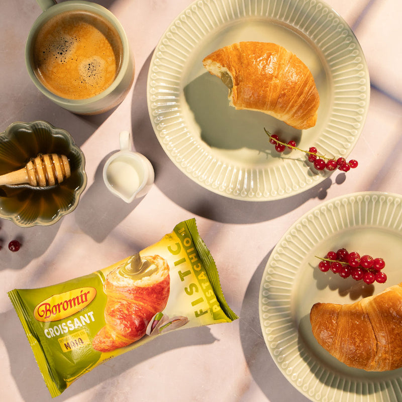 Croissant crema cu fistic Boromir